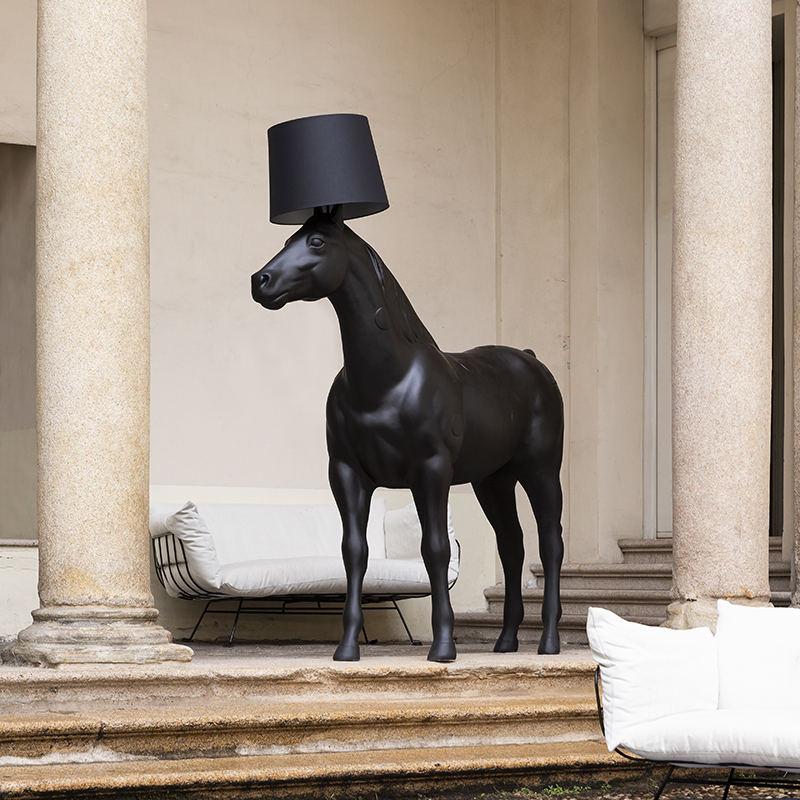 ホースランプLED｜moooi Japan｜モーイオフィシャルサイト｜照明 家具