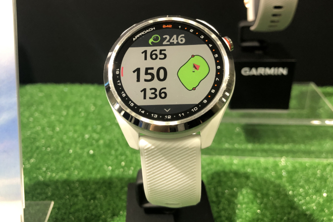 ファッション性と機能性を両立 ガーミン「Approach S42」