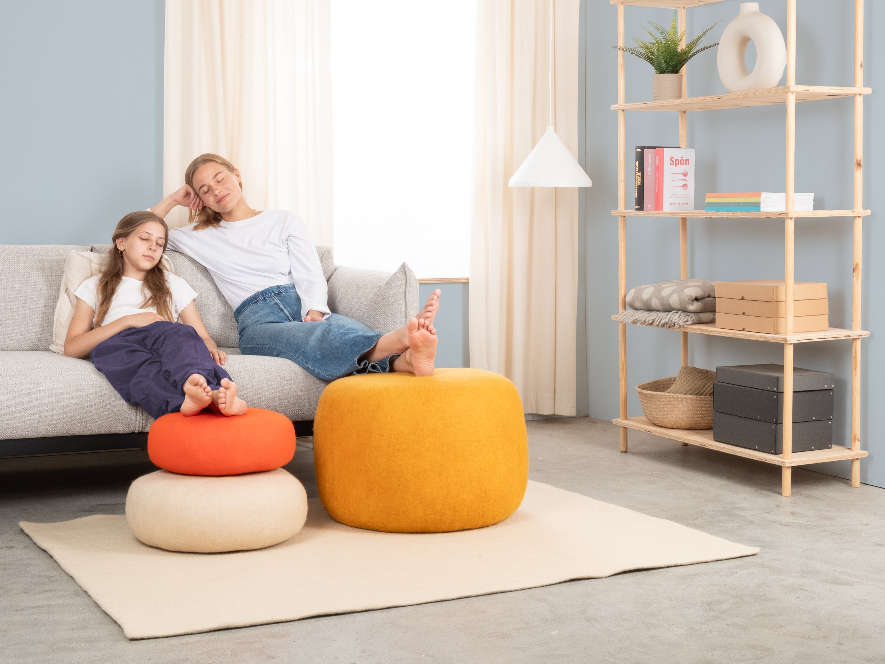 Risa - Ochre yellow colour pouf made of 100% pure new wool | myfelt