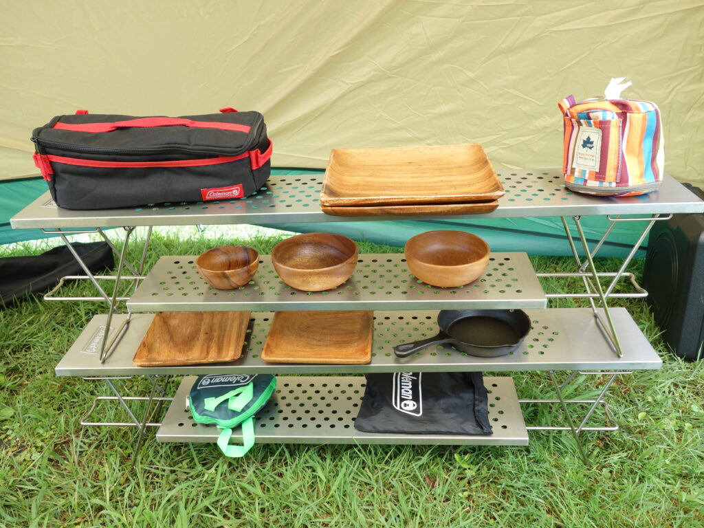 コールマン ファイアープレイステーブル】レビュー。ラックとしても
