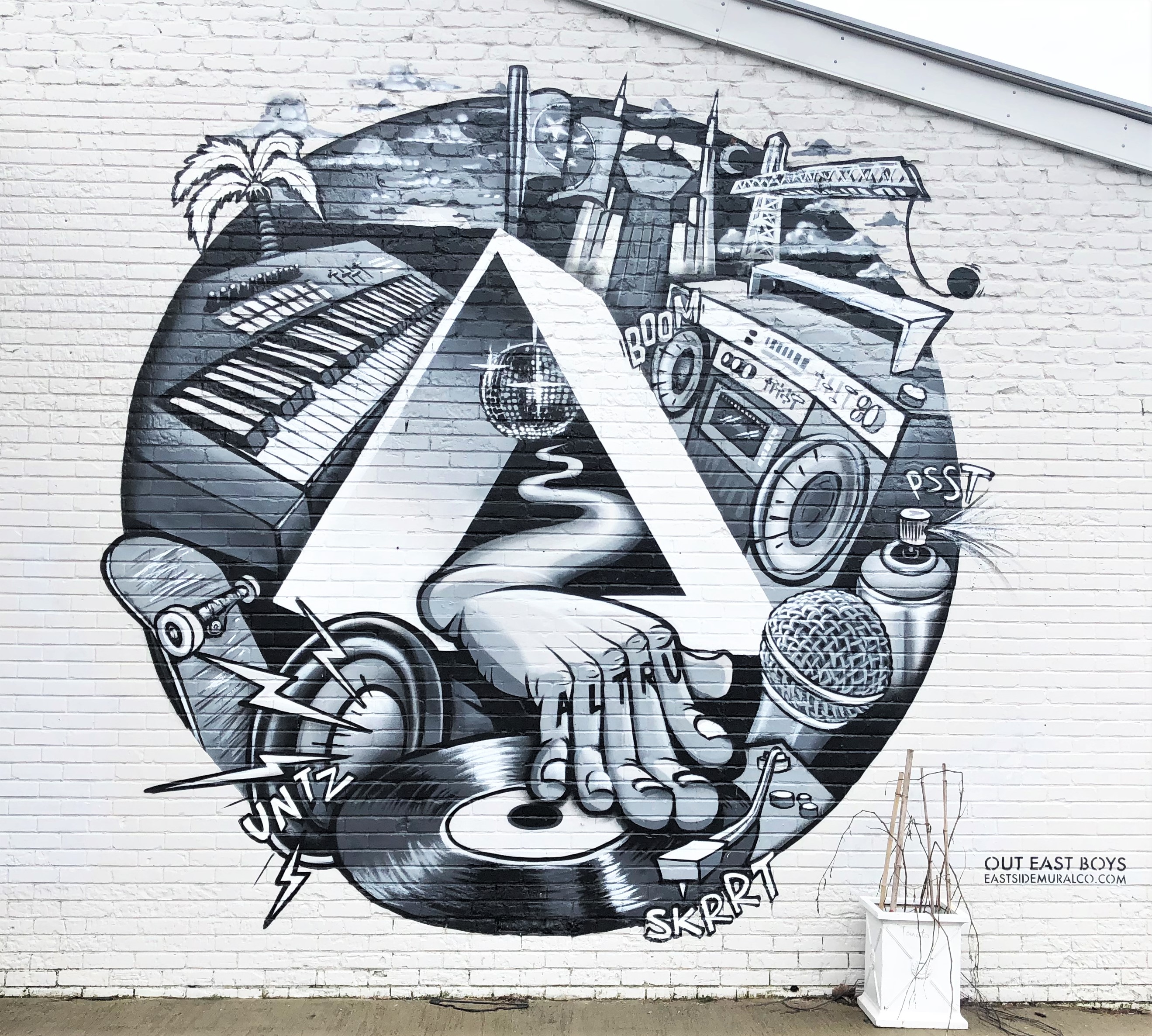 Music in black and white - nashville public art
