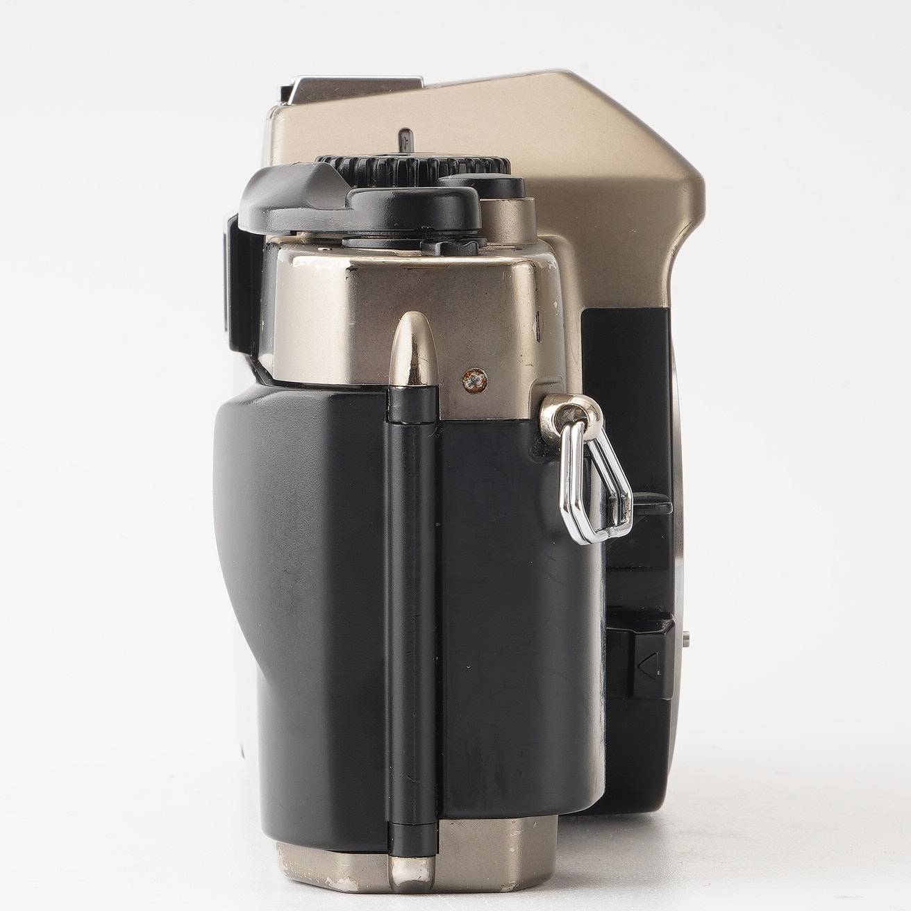 リコー Ricoh XR-8 SUPER 35mm 一眼レフフィルムカメラ / XR RIKENON