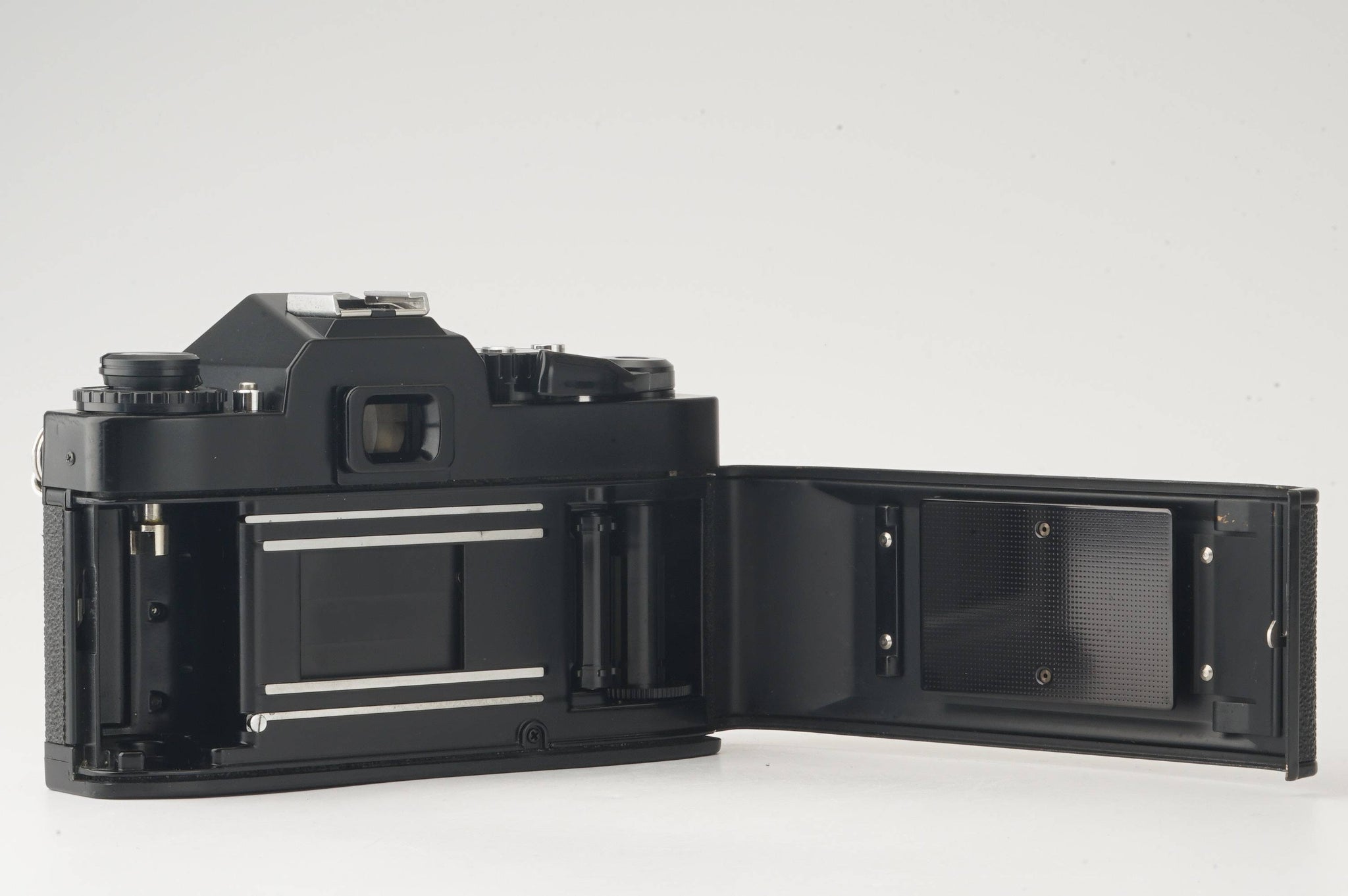 リコー Ricoh XR500 / RICOH XR RIKENON 50mm F2 – Natural Camera