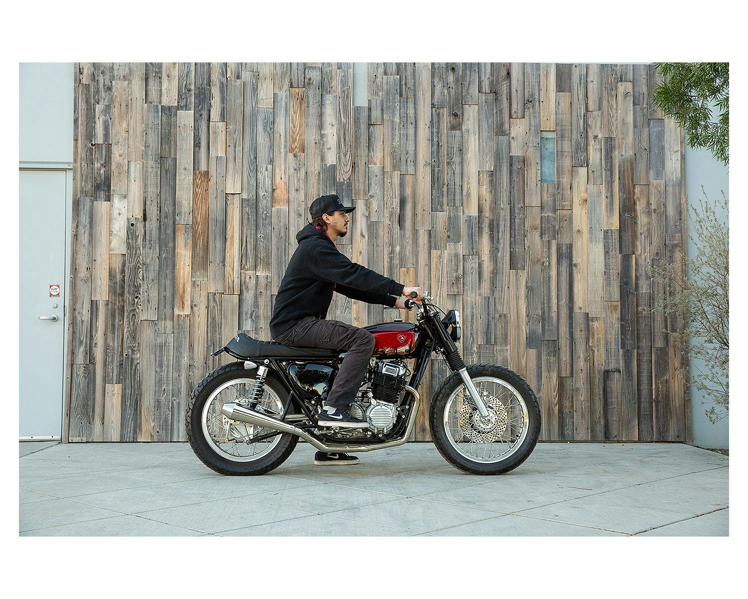 ハーレー用パーツ カスタムパーツの通信販売 ネオファクトリー