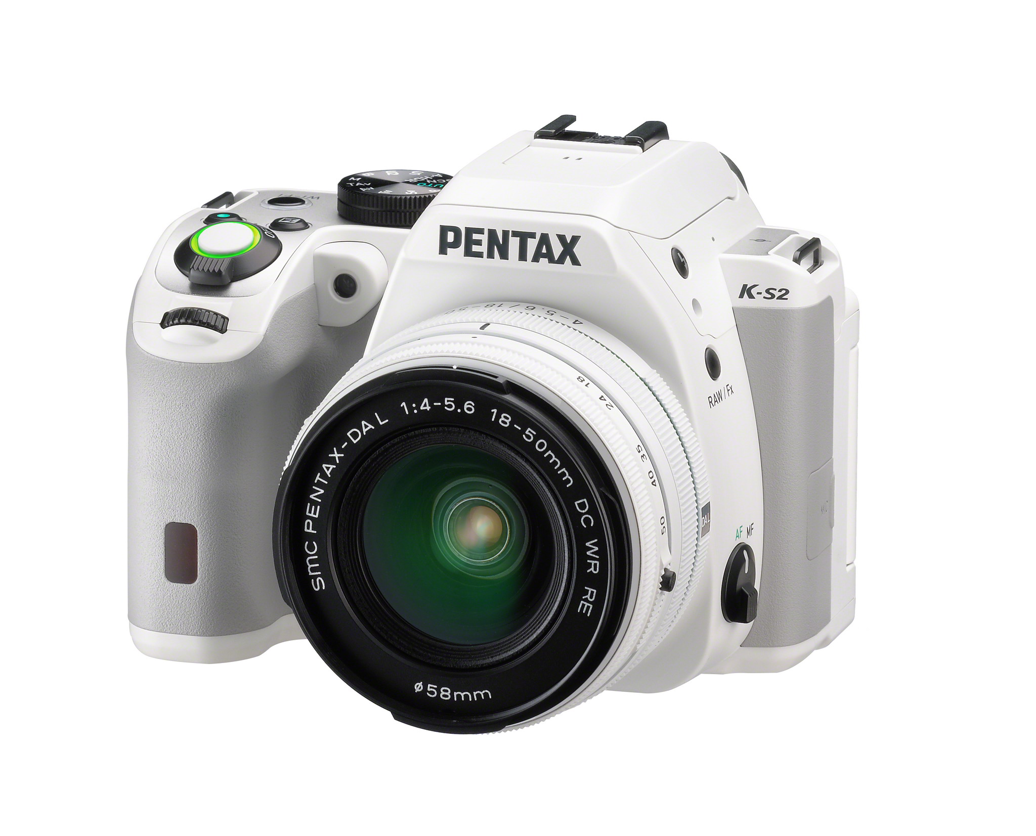 PENTAX K-s2 レンズ2点付き 特別企画：“通”にこそおすすめ！小さな本格派「PENTAX K-S2