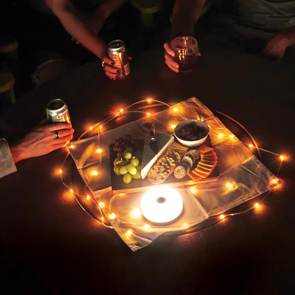 レイディアント スターリット リチャージャブルランタン+ストリング