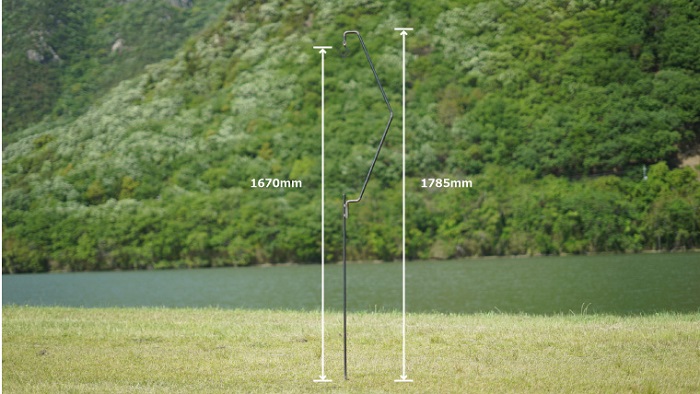 おすすめのアイアンランタンスタンド！山賊マウンテンのハンガーSHOCK