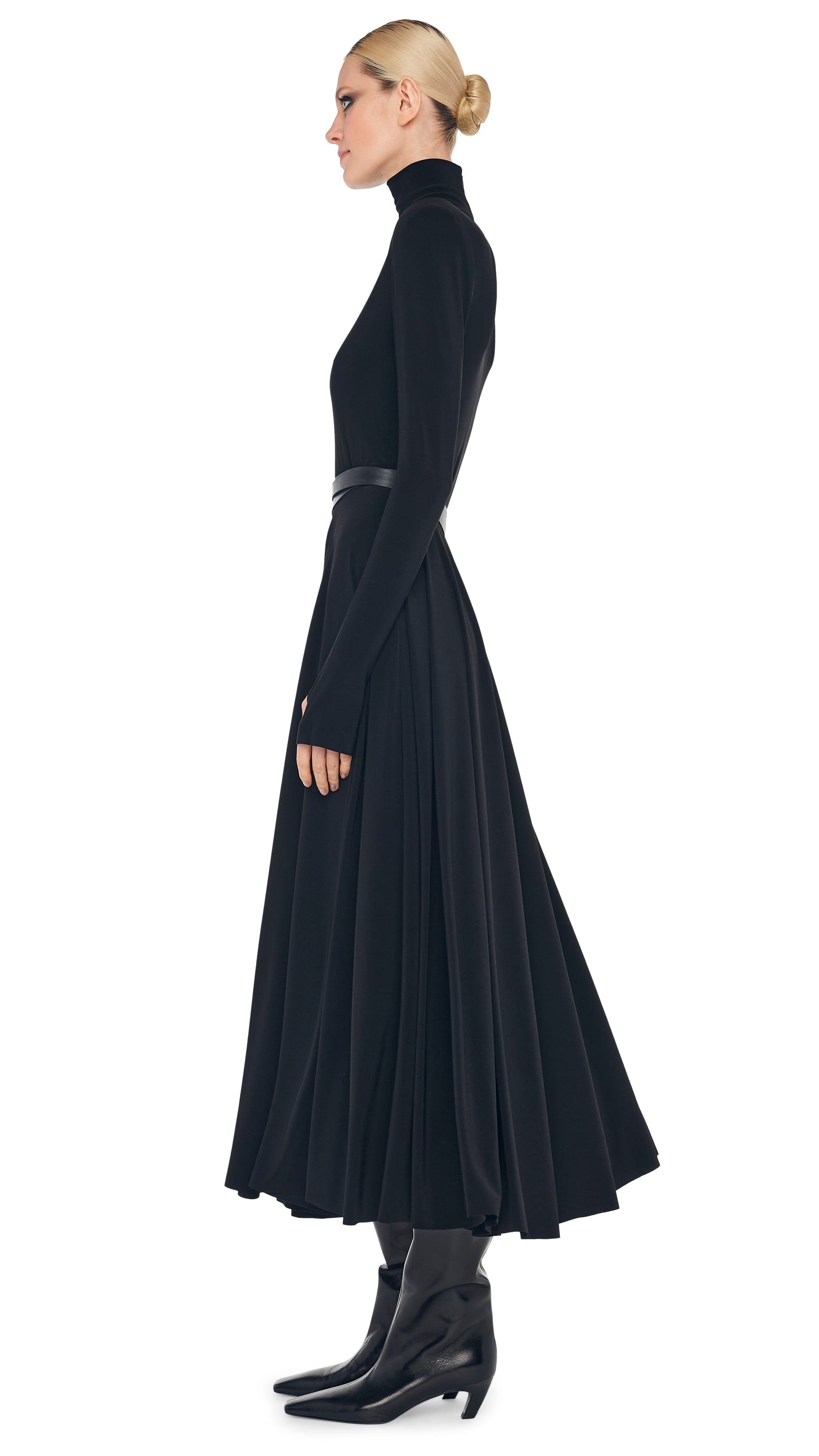 LS SHOULDER PAD TURTLE FLARED DRESS – Black – Norma Kamali