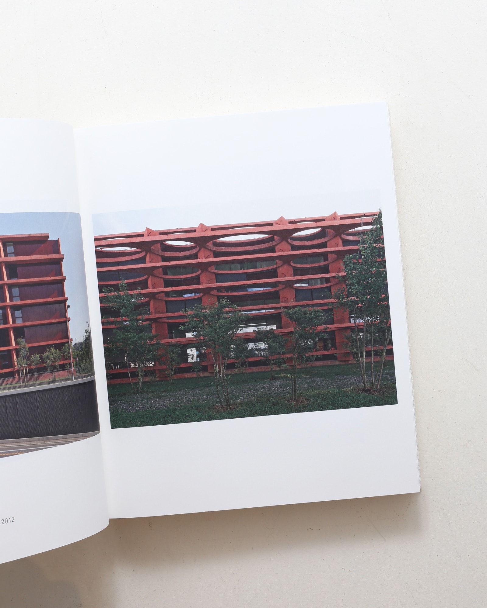 Projects 2009–2017 | Valerio Olgiati | nostos books ノストスブックス