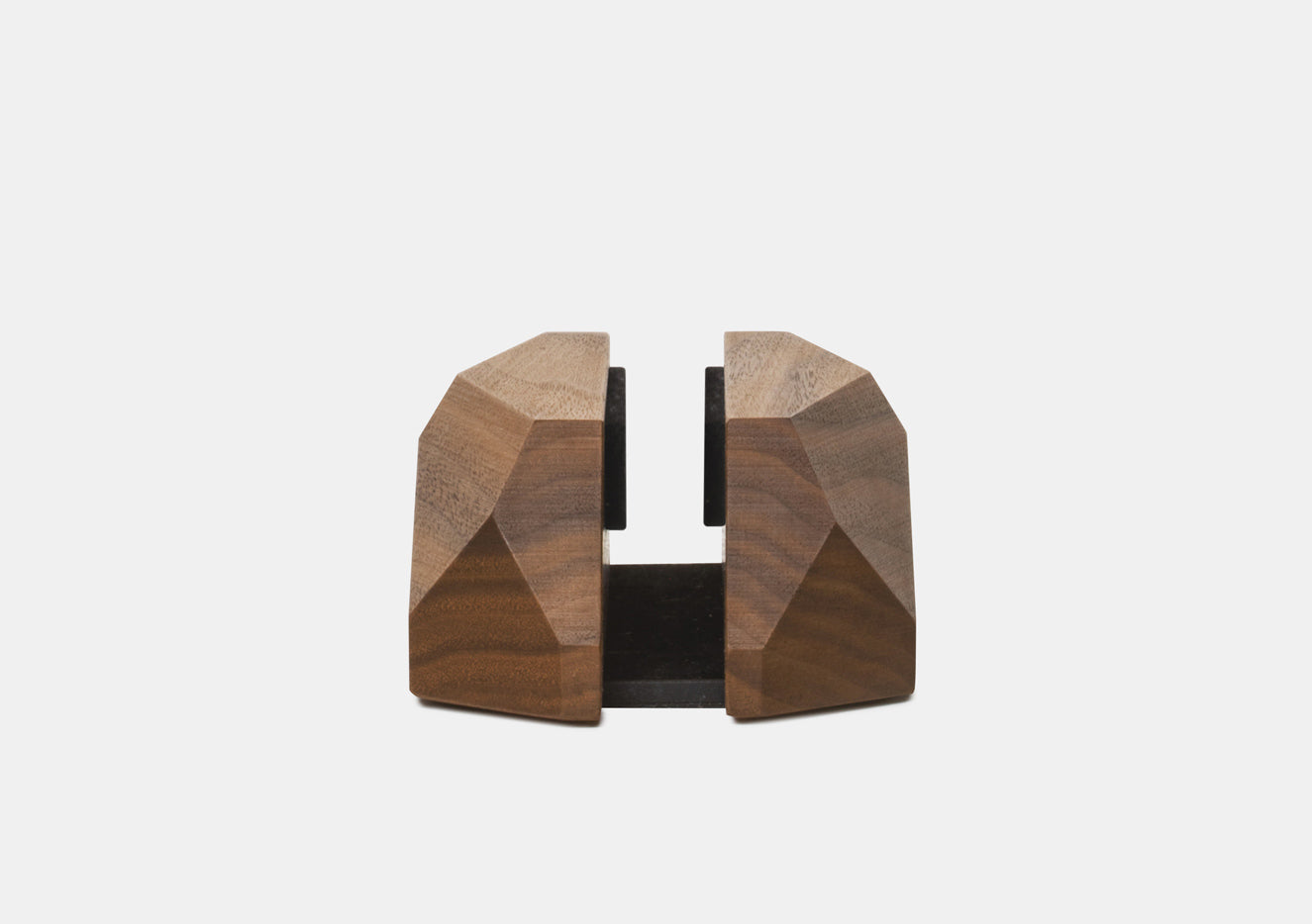 Laptop Dock - Vertical laptop stand | Oakywood.shop