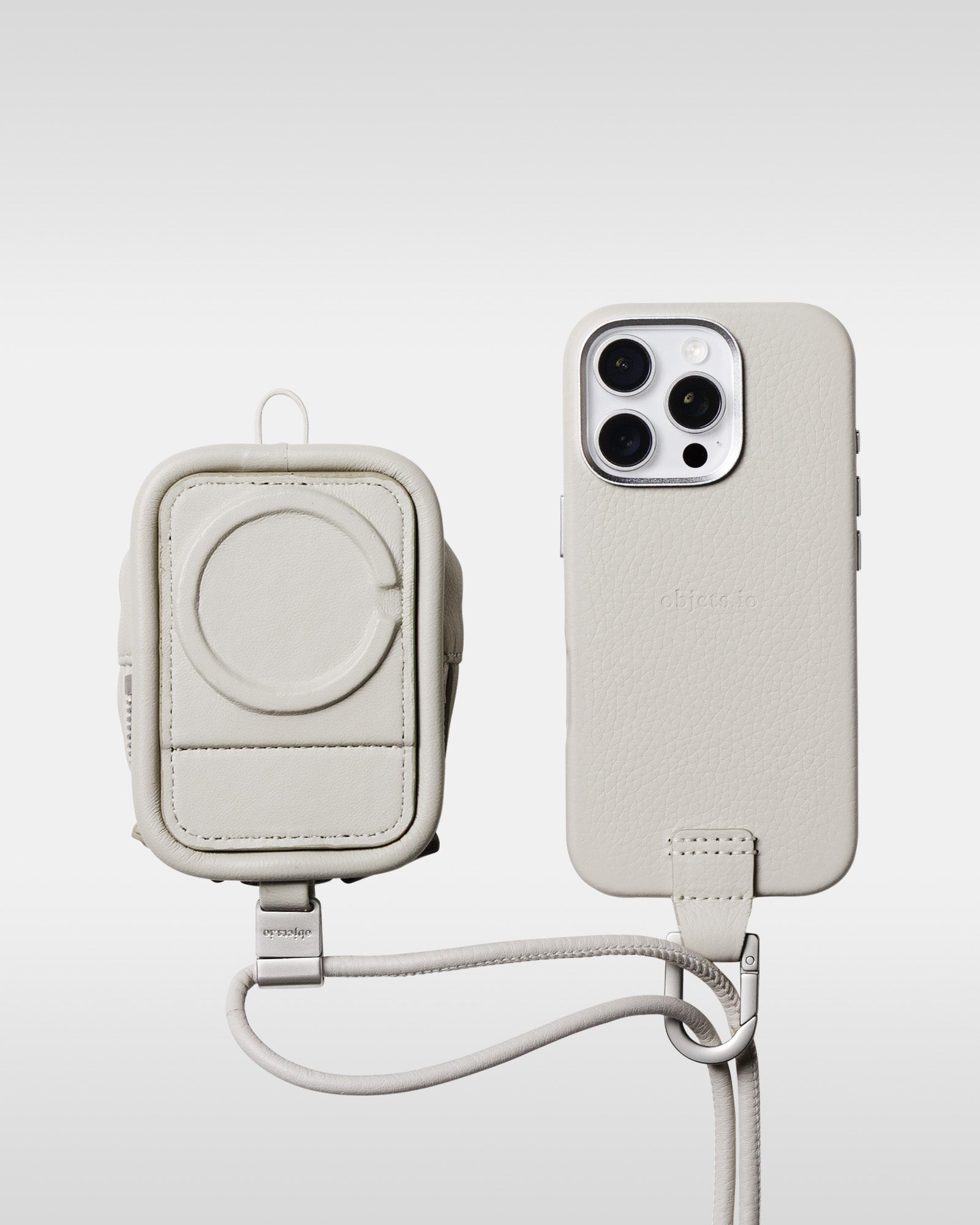 iPhone 17 / 16対応 レザーケースセット｜着脱ストラップ付きシープ