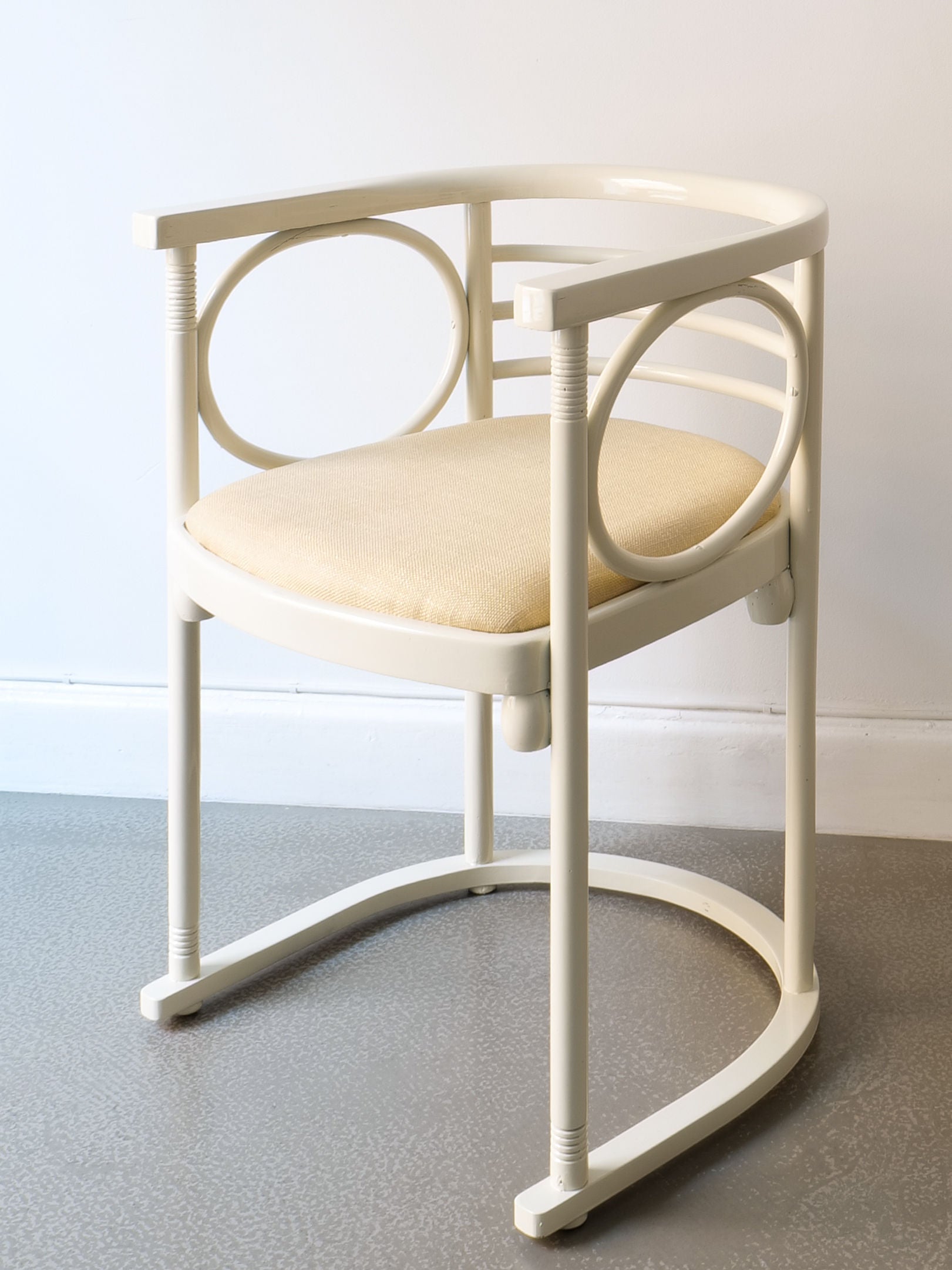Thonet Bentwood Chairs by Josef Hoffman by Collec | The Oblist