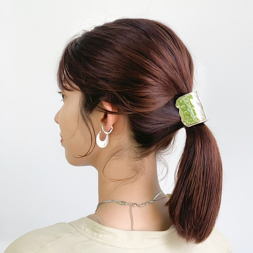 こんなにある！ 髪ゴムの種類や使い方｜シンプルヘアが一気に洒落る