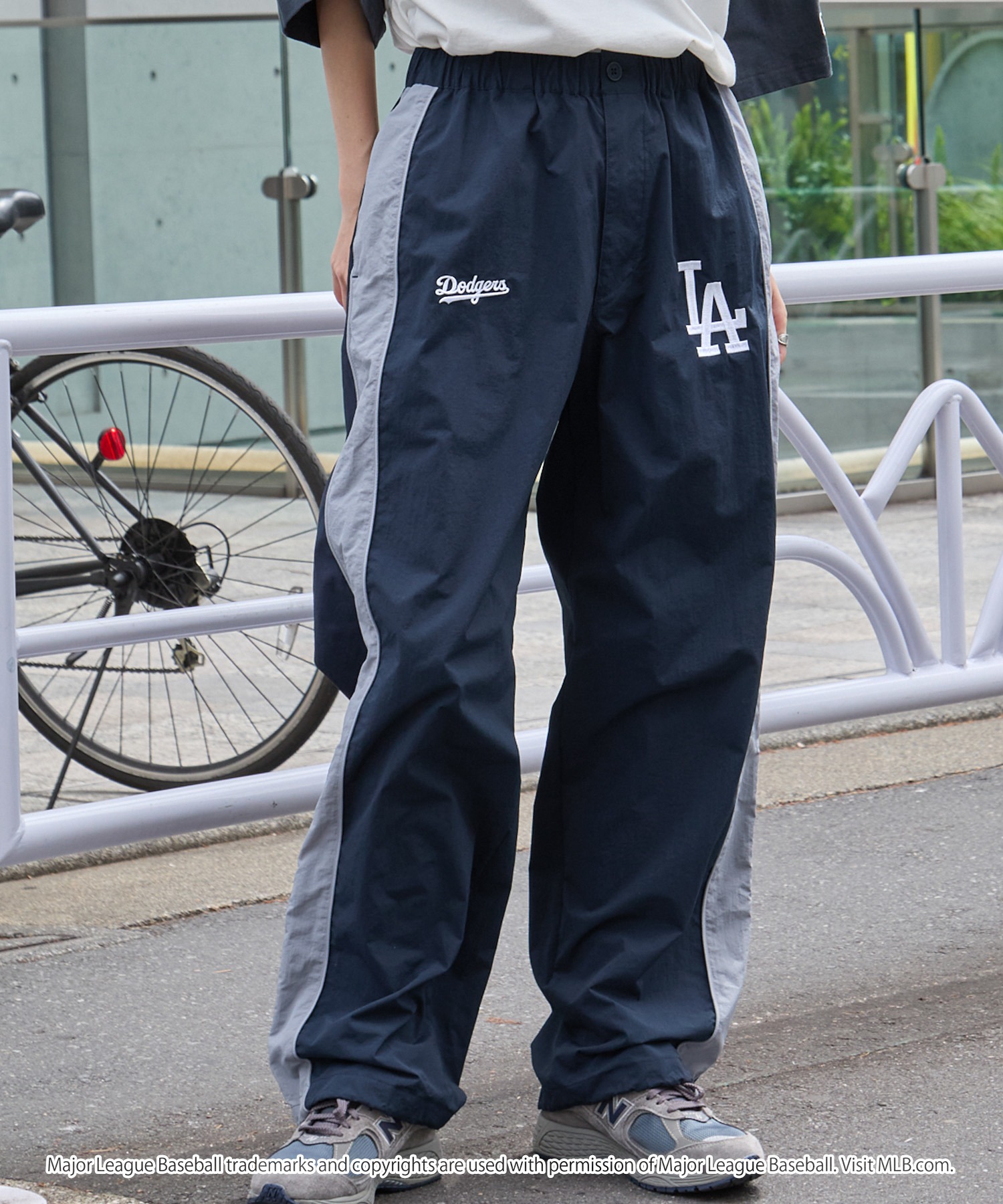 MLB/メジャーリーグベースボール 別注 ワッペン刺繍 ナイロンドロー