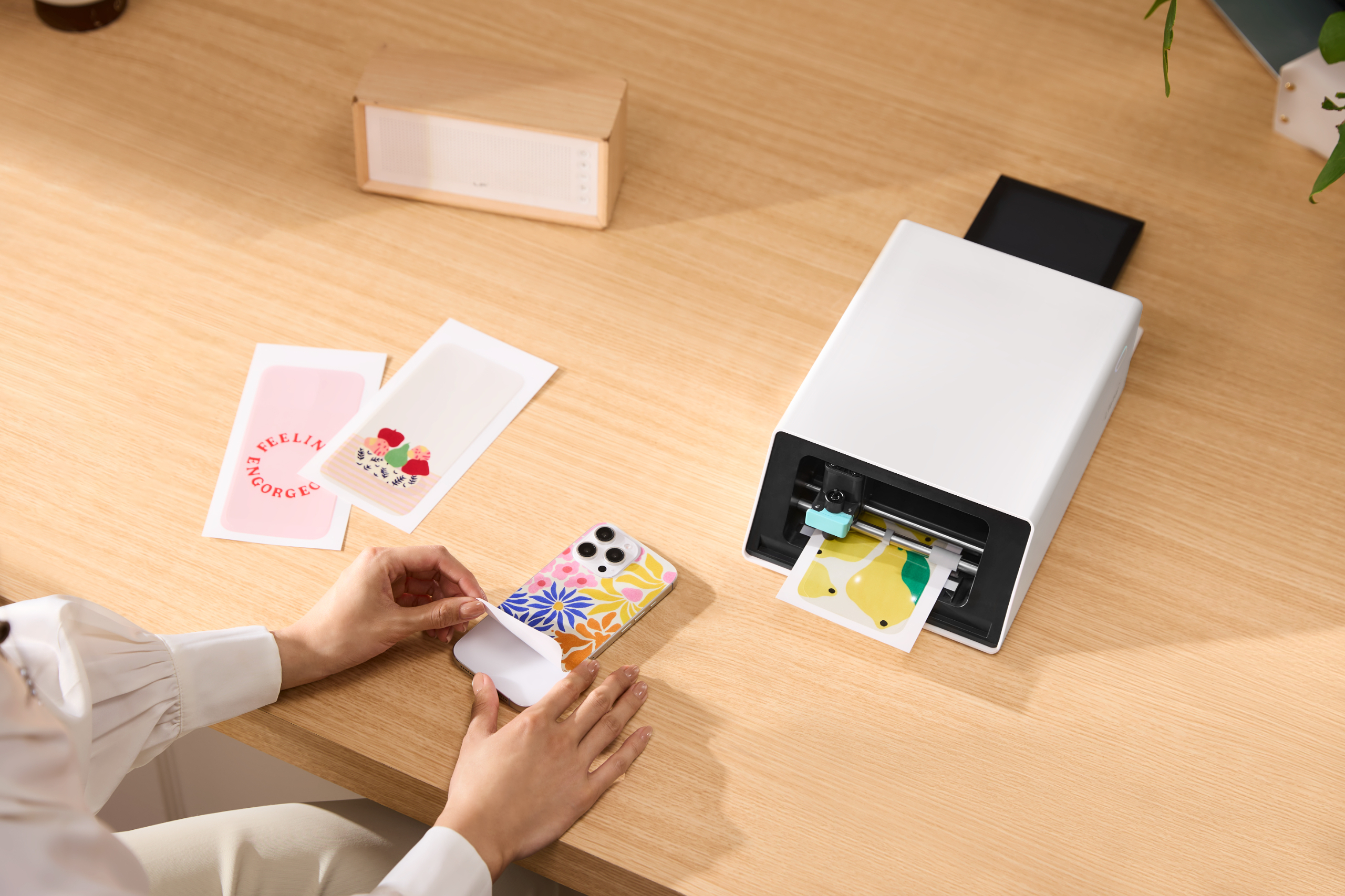 AI搭載自動カットプリンター】累計23,000台販売「Liene PixCut S1」が