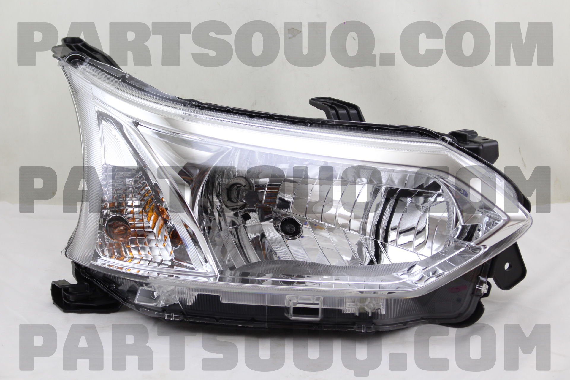 HEADLAMP ASSY RH 81110BZ400 | Toyota Parts | PartSouq