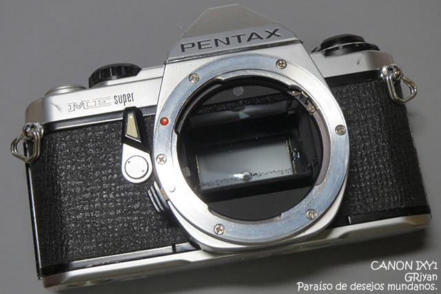 PENTAX ME Super の調子が悪い シャッターチャージ不良とダンパー交換