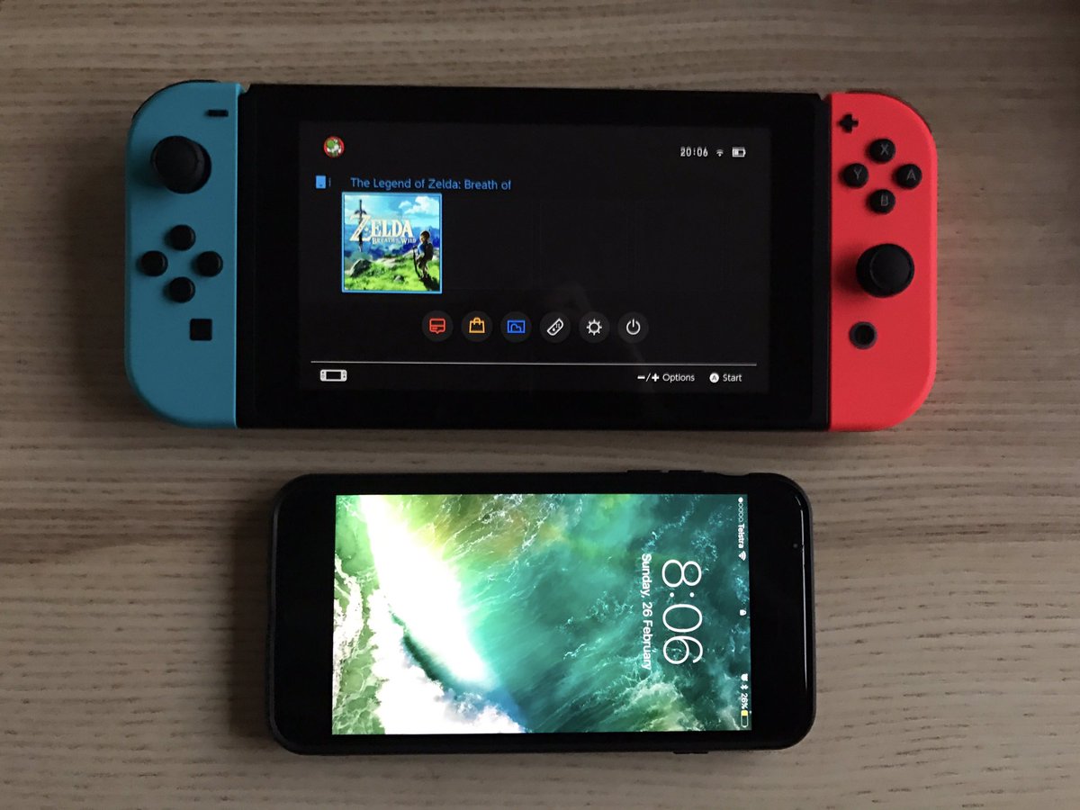 Nintendo Switch VS iPhone 7 Plus (requested by @RobbieShenton