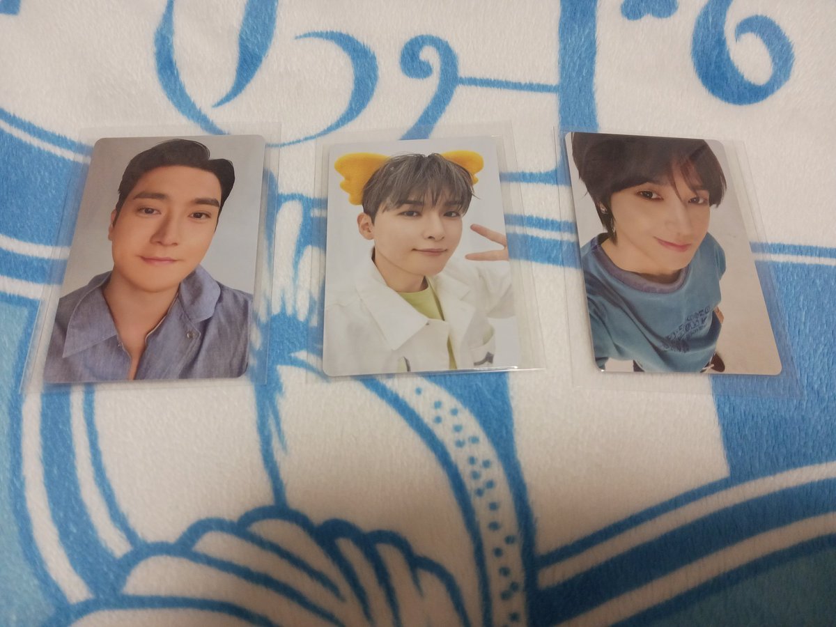 拡散希望』 SUPER JUNIOR SUPER SHOW10 コアラのマーチのトレカの交換