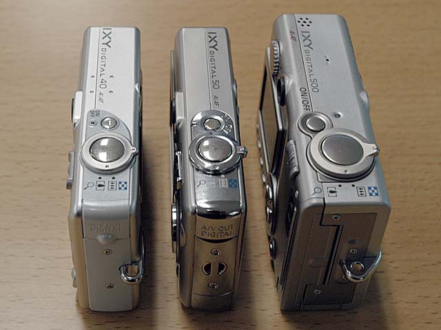 キヤノン、薄型ボディと大型液晶の「IXY DIGITAL 50/40」