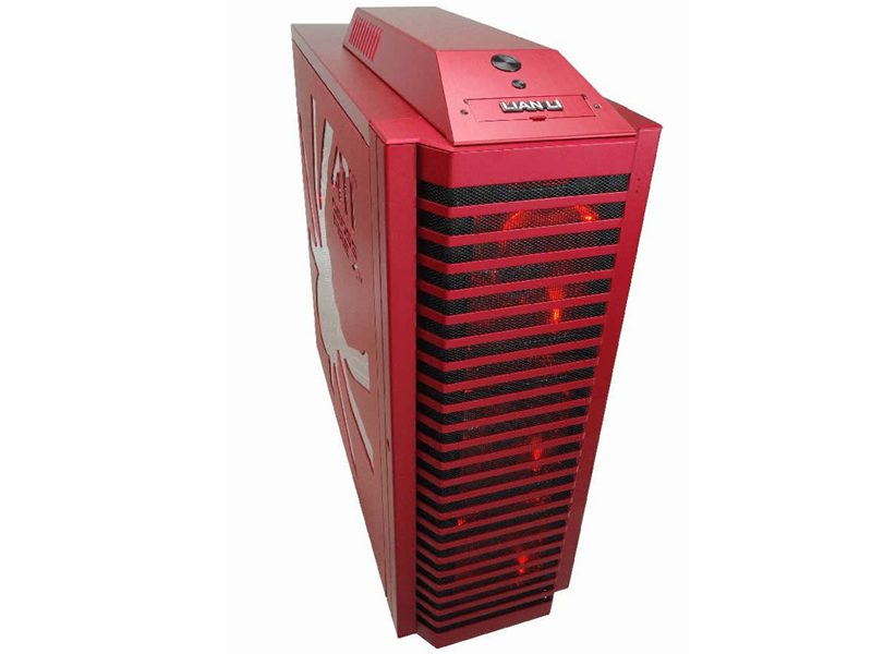 Lian Li、レッドアルマイトの限定“スパイダー”ケース