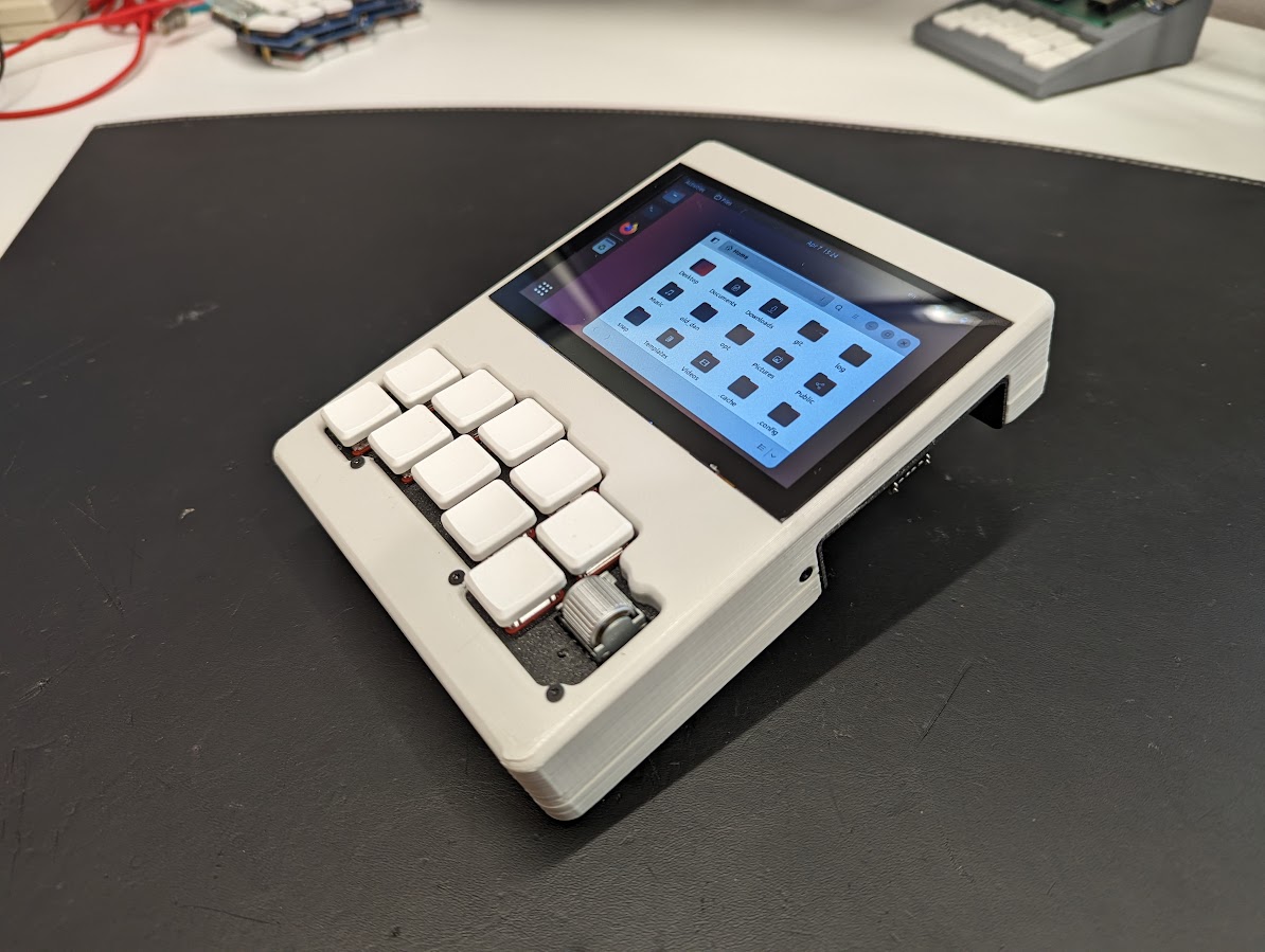 10個のキーを備えたRaspberry Pi 4のポケットPC「chonky-pocket」 - PC