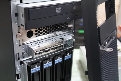 HP ProLiant ML110 G7 を買ってみた(3) 内部を見る | pc.casey.jp