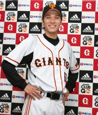 夏季限定 「サマービジターユニホーム」 採用 : ジャイアンツ応援非