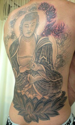 本日の刺青画像◇「釈迦如来」です。 : 刺青「初代 彫あい」/和彫り
