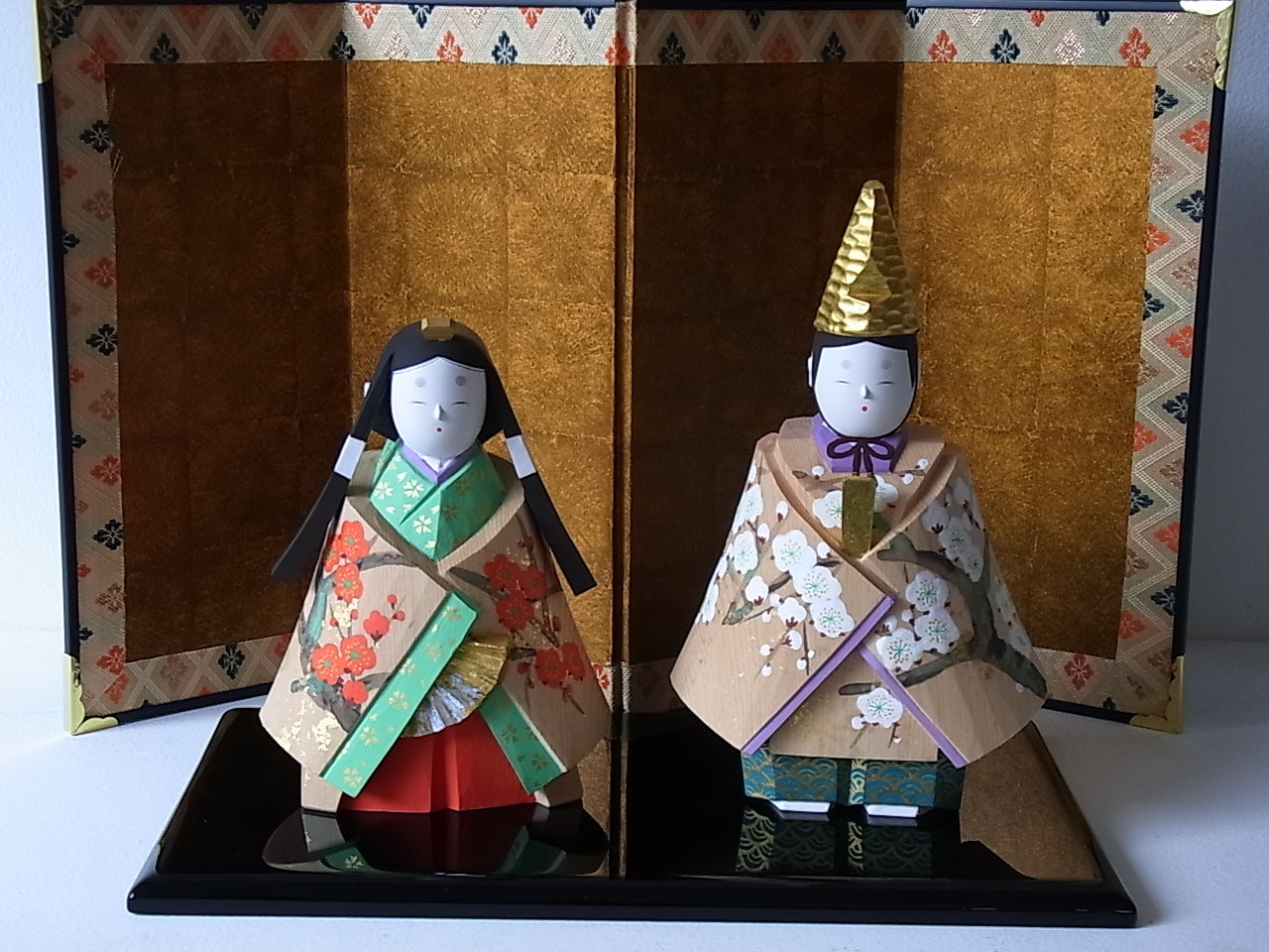 奈良一刀彫ひな人形 吉岡一泰 作品紹介《立雛》2 : sumiyoshiclub