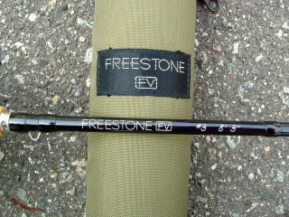 SHIMANO FREESTONE FV-833 : 大きな二つの心臓の河
