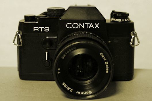 銀塩一眼レフ・クラッシックス（5）CONTAX RTS : 【匠のデジタル工房