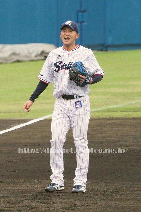 2018浦添キャンプ、西浦直亨選手（動画2） : Out of focus ～Baseball