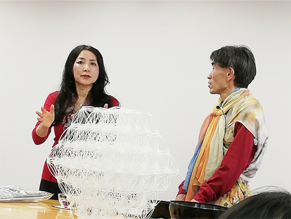 足立幸子「脳の働きが若返るための絵本」・Chieartさんの光の絵