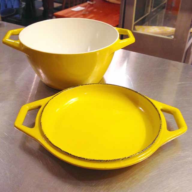 北欧デンマーク・COPCO社製 鋳鉄ホーロー 両手鍋 が入荷しました【目黒