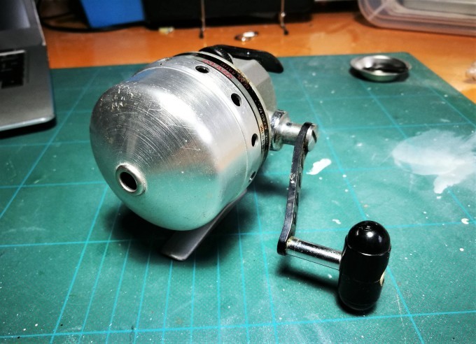 ダイワ スピンキャスト40 と シマノ バンタム 251SG のオーバーホール