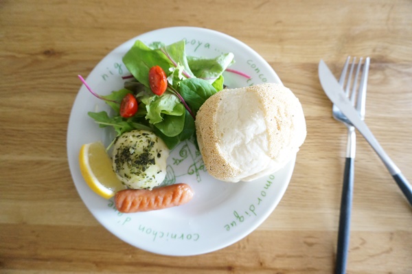 堀井和子さんデザインにがうりプレート : Smart chic