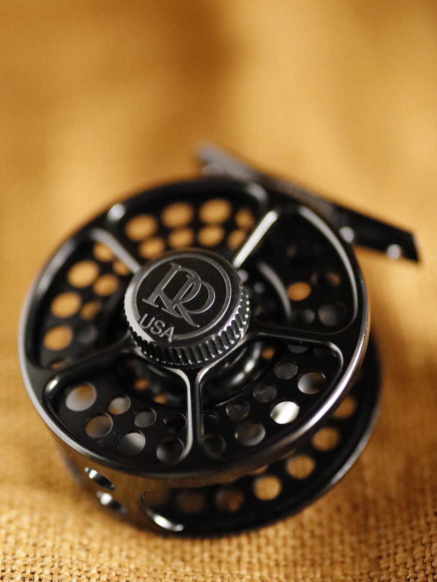 ROSS REELS EVOLUTION 1.0 : terry's River Side Bar