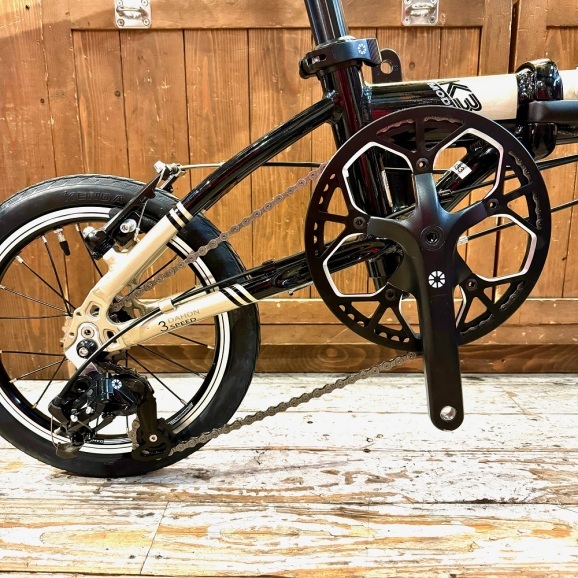 FLAMEbike的 広告 - ミニベロ (小径車) 専門店 Flamebike 渋谷店