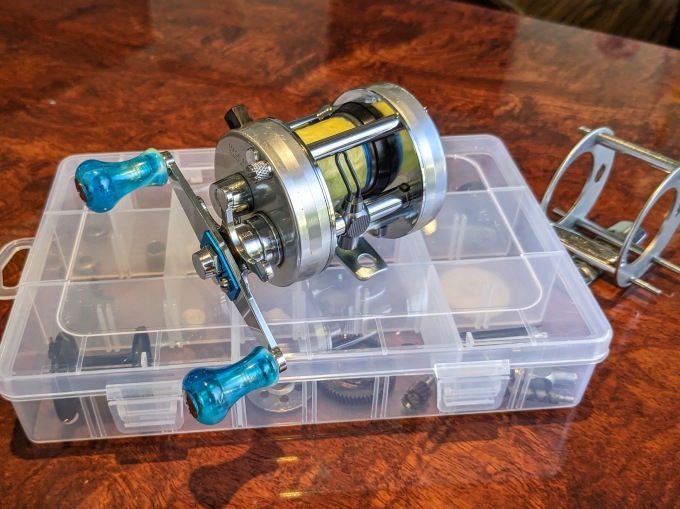 アブガルシア アンバサダー 2500C IAR アベイルカスタム : 朴念仁の艱苦