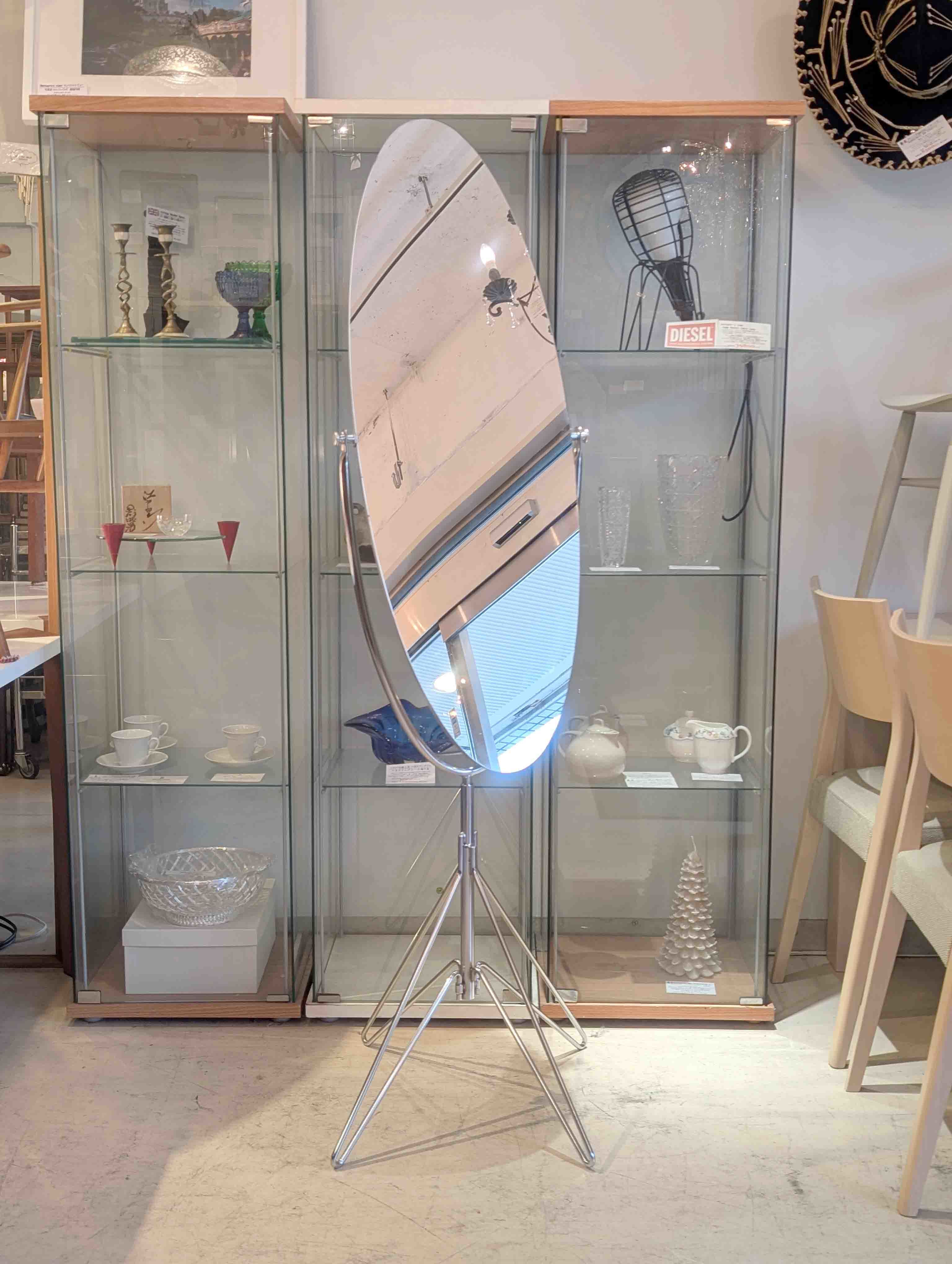 ASPLUND/アスプルンド】Arrow/アロースタンドミラー が入荷しました