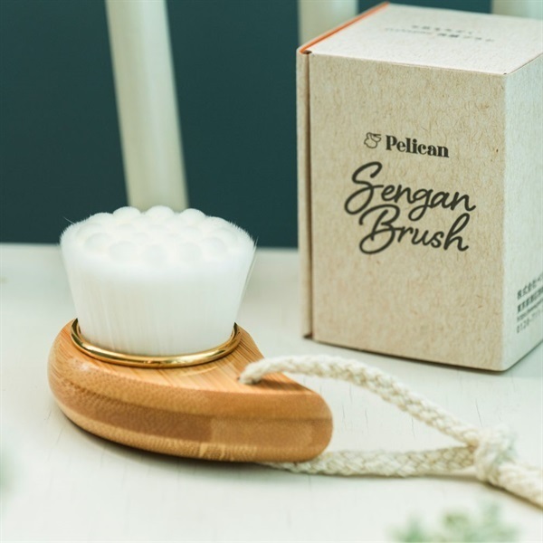 エコアンドニコ 洗顔ブラシ ペリカン石鹸オンラインショップ