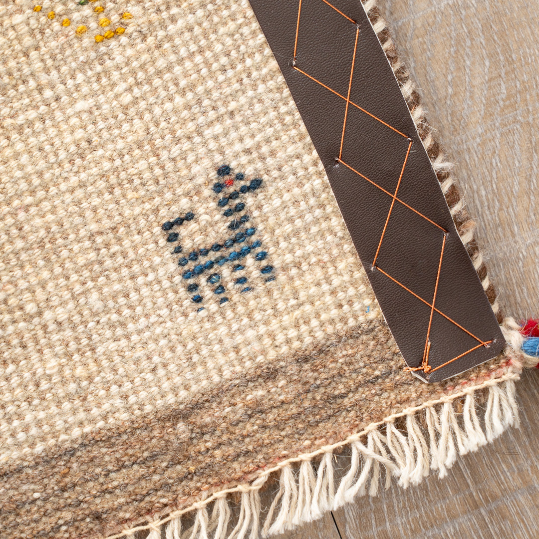 MS16505 ペルシャ手織りギャッベ 座布団 – Persiadirect