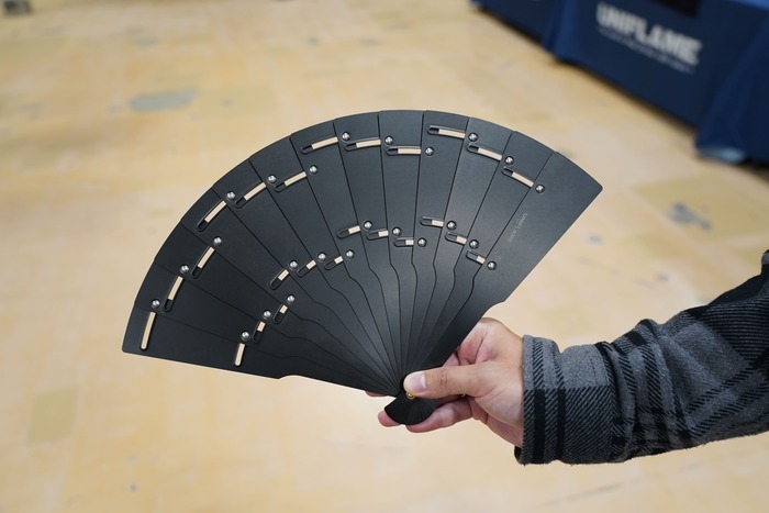 UNIFLAME ダッチオーブンスーパーディープ 6インチの商品紹介 | hinata