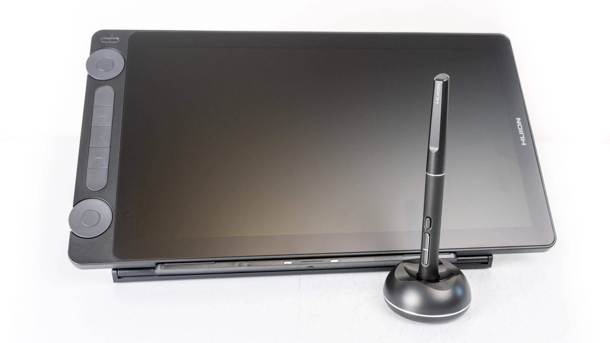 Review: Huion Kamvas 13 Creative Pen Display