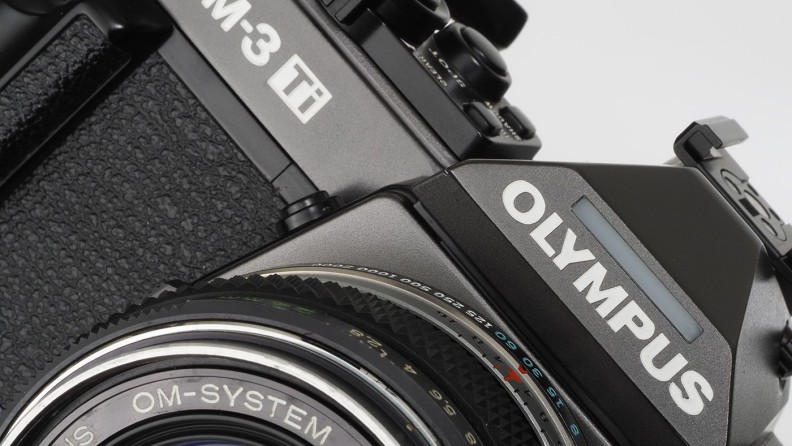 赤城耕一：第26回 最短撮影距離30cm。「マクロ」撮影を可能にした