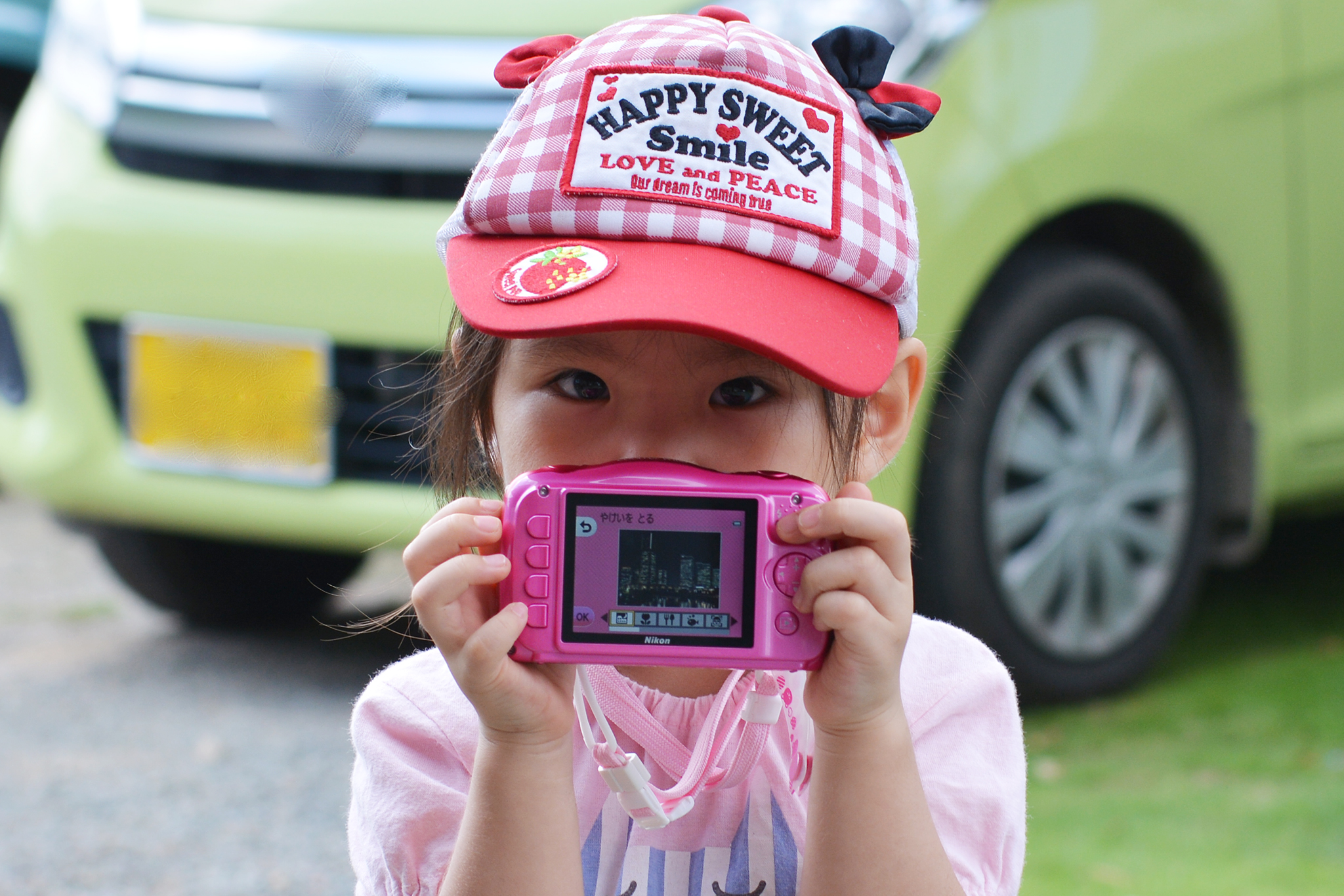 4歳カメラ女子のCOOLPIX W100は子どもカメラにオススメ | COOLPIX