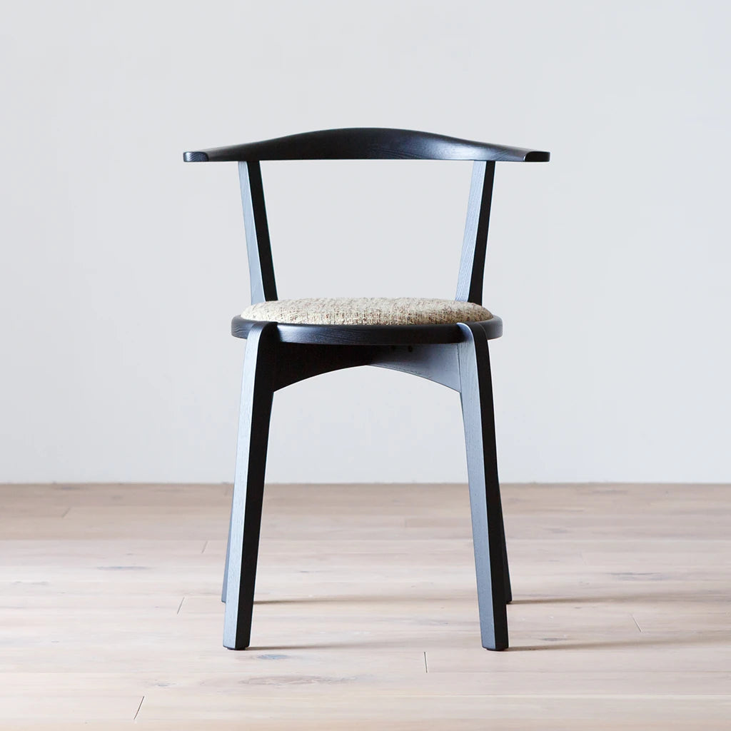 AGILE-Side-Chair-UP-black-1.