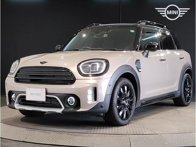 ミニ MINI CROSSOVER (クロスオーバー)の価格・新型情報・グレード諸元