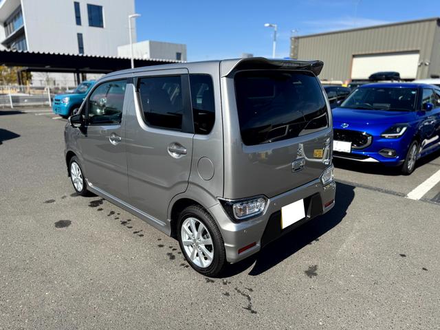 ワゴンRカスタムZ HYBRID ZX 4型 4WD ディスプレイ